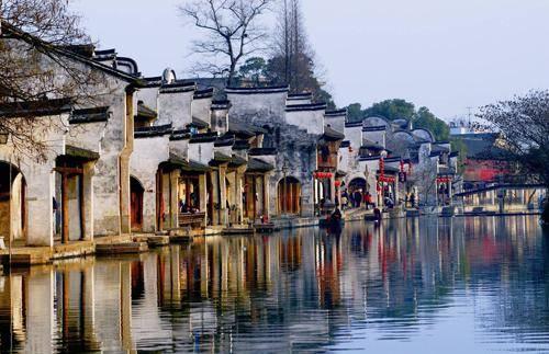 突击英雄